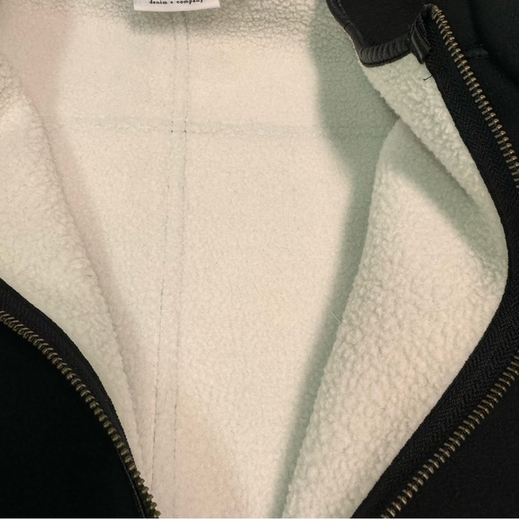 DENIM & CO BLACK FLEECE JACKET W/SHERPA LINING Faux Leather Trim Detail Small - Picture 2 of 7